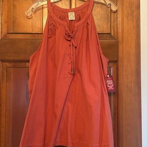 Women’s tank top blouse